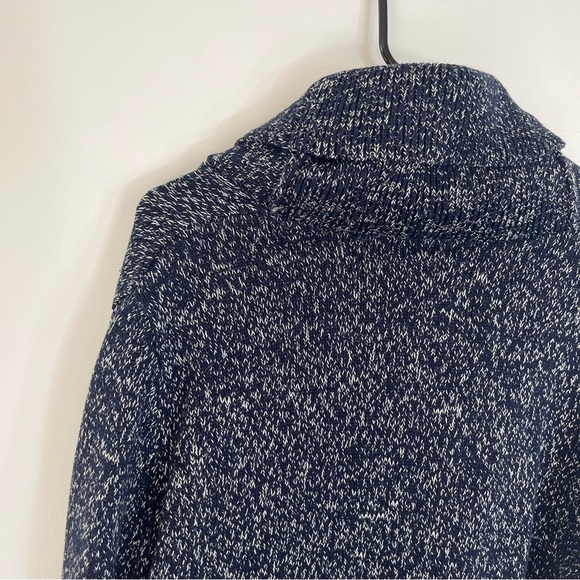 Brooklyn Calling NYC Cardigan - Picture 9 of 14